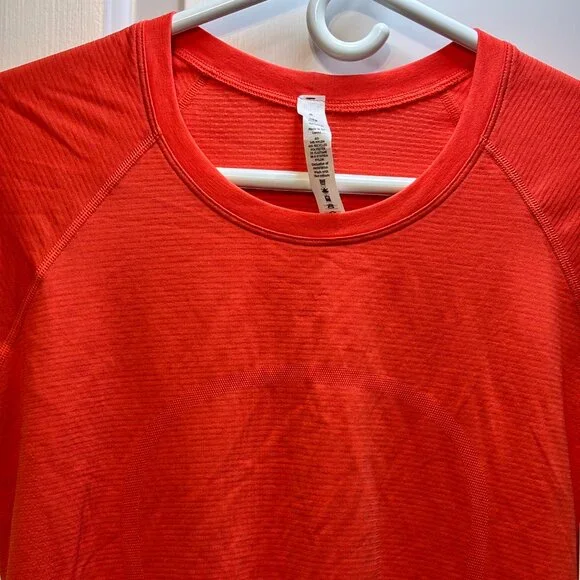 NWT Lululemon Women's Size 8 Swiftly Tech Short Sleeve 2.0 Top - Picture 3 of 10